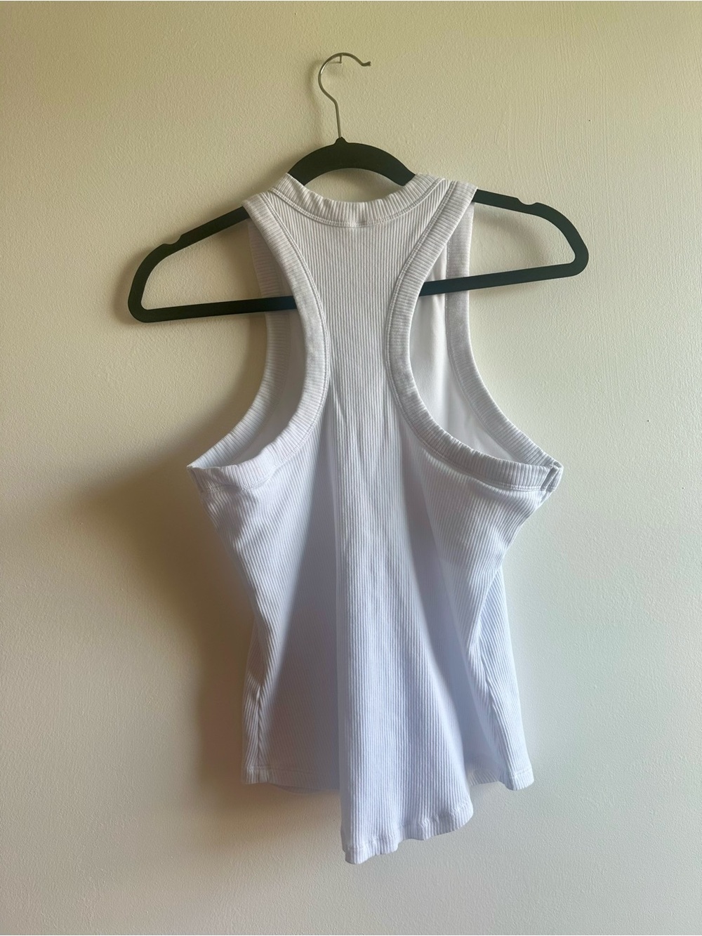 Fabletics White Ribbed High-Neck Tank - Picture 2 of 3